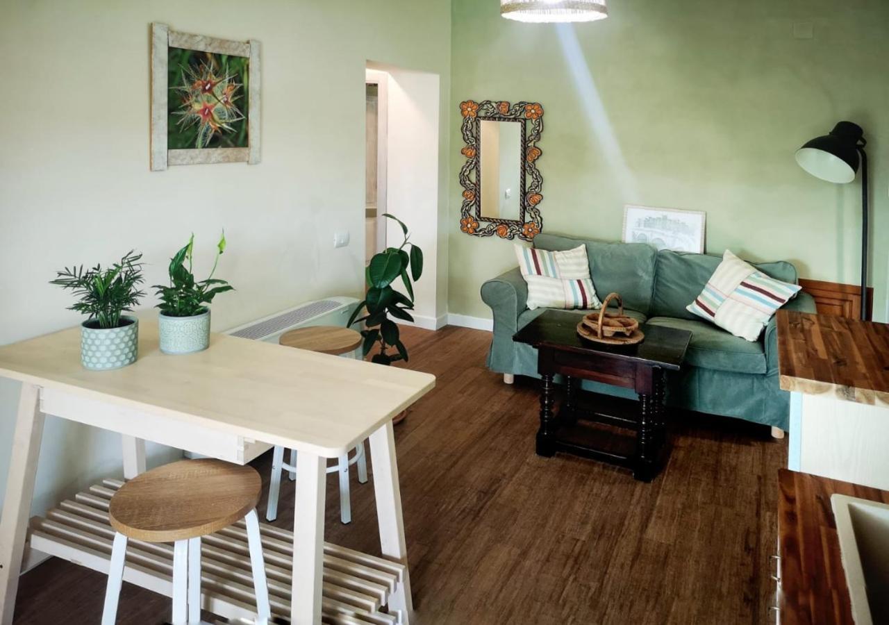 Giganti Verdi - Kiwi Apartment Orbetello
